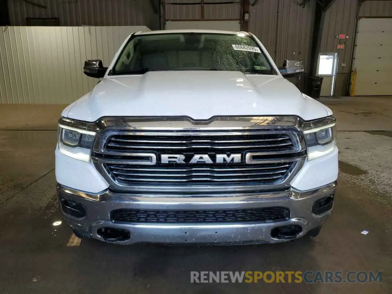 5 Photograph of a damaged car 1C6SRFJT3LN172225 RAM 1500 2020