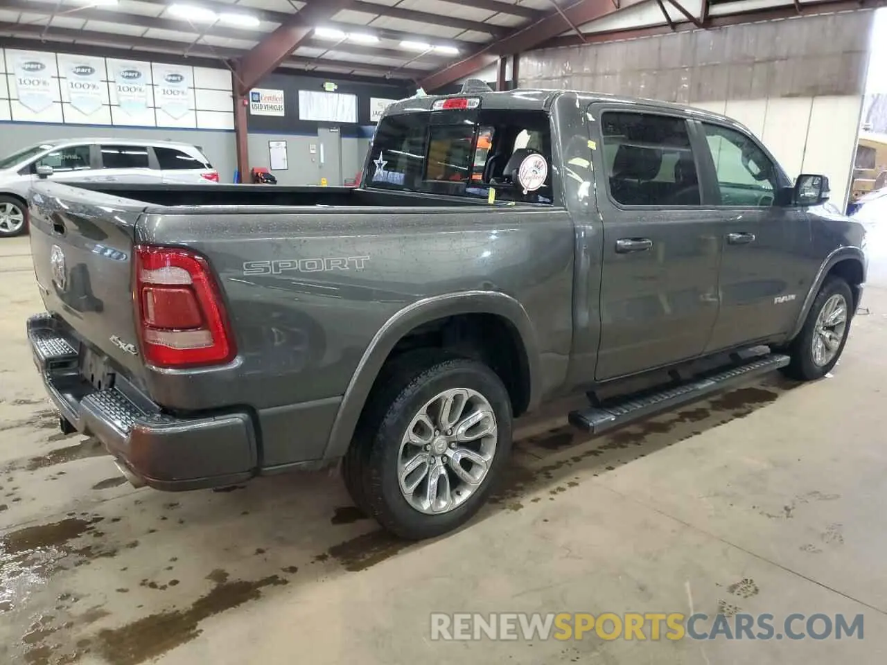 3 Photograph of a damaged car 1C6SRFJT4LN324870 RAM 1500 2020