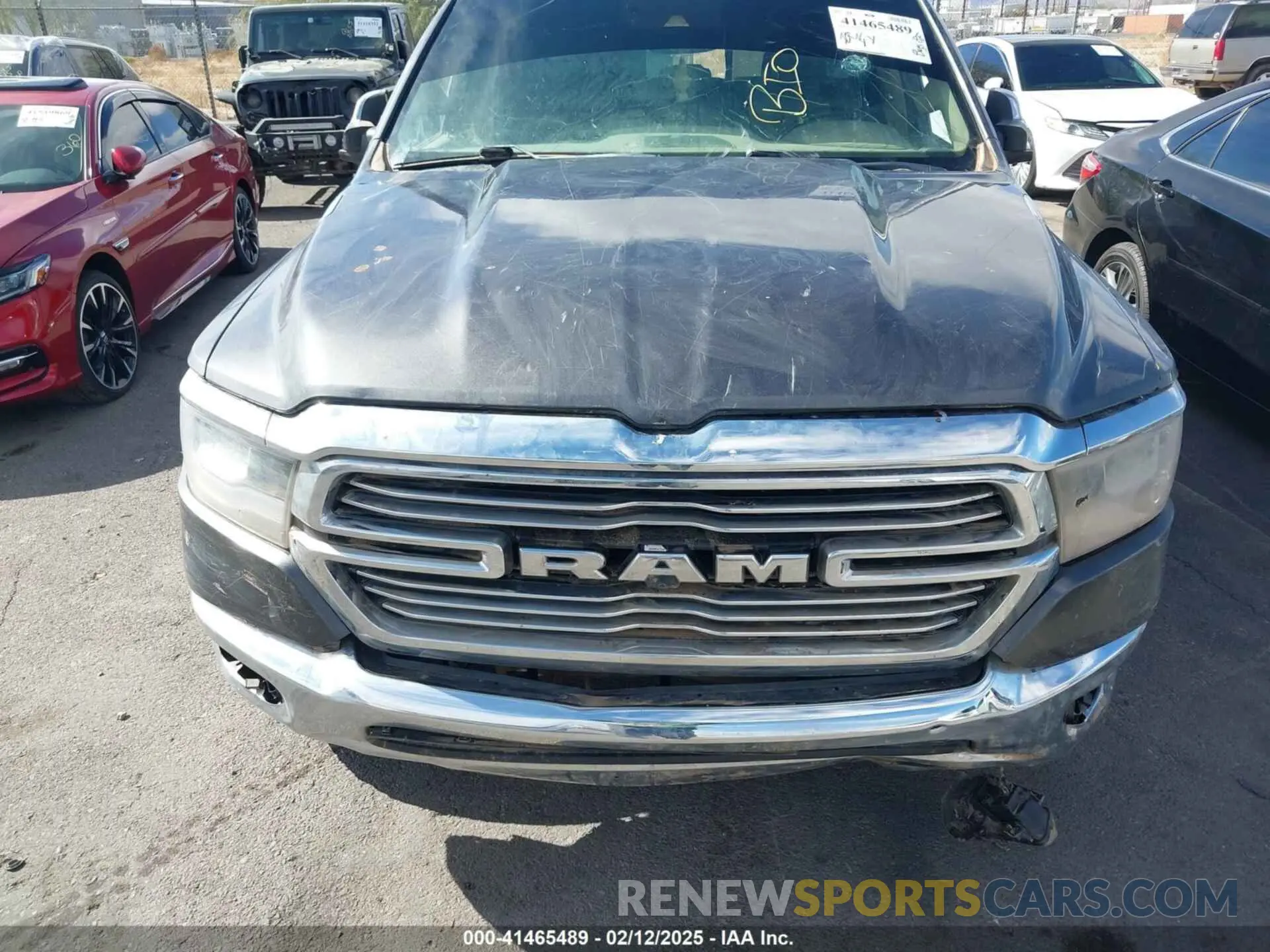 10 Photograph of a damaged car 1C6SRFJT5LN265554 RAM 1500 2020