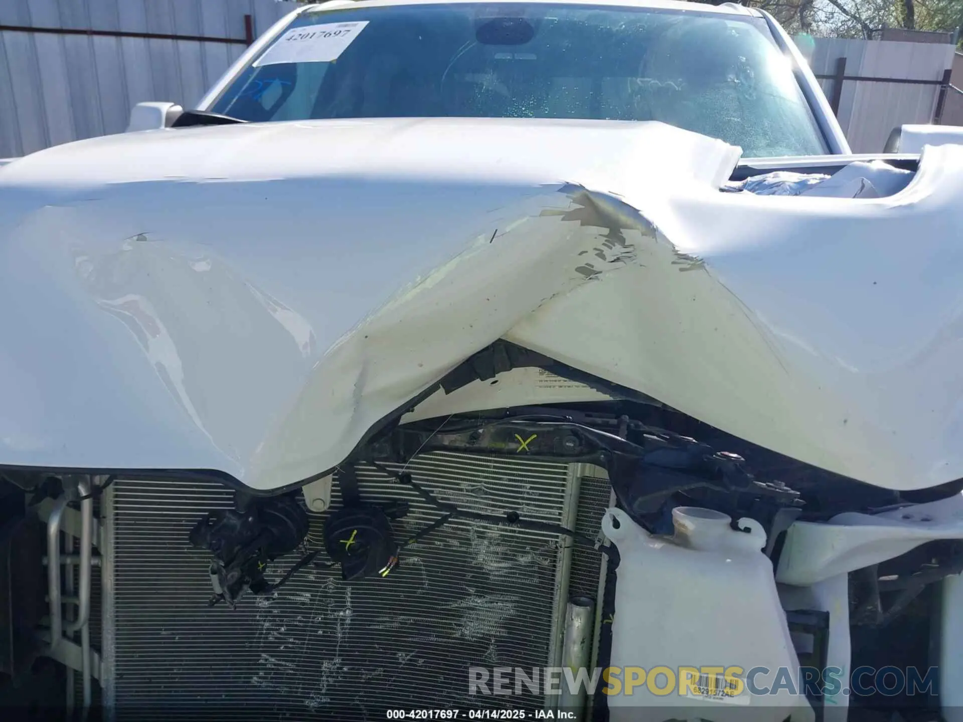 18 Photograph of a damaged car 1C6SRFJT6LN116859 RAM 1500 2020
