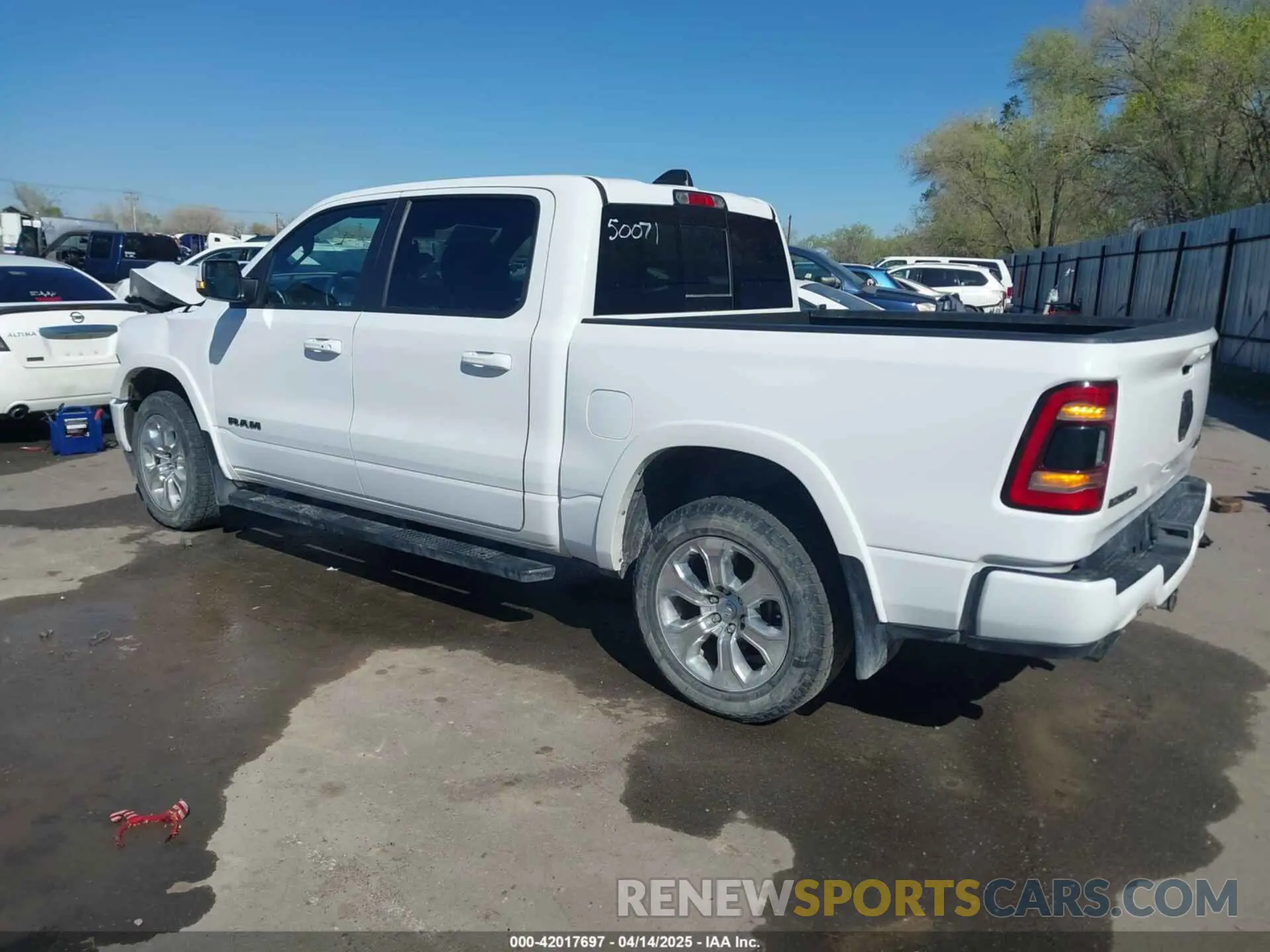 3 Photograph of a damaged car 1C6SRFJT6LN116859 RAM 1500 2020