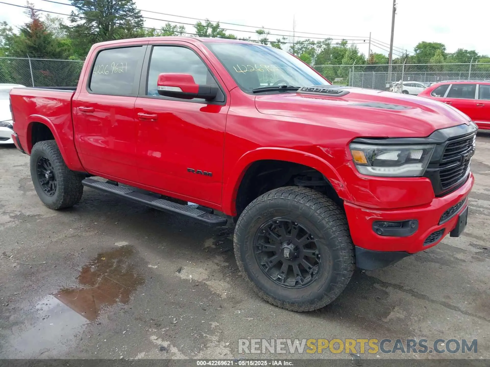 1 Photograph of a damaged car 1C6SRFJT6LN183087 RAM 1500 2020