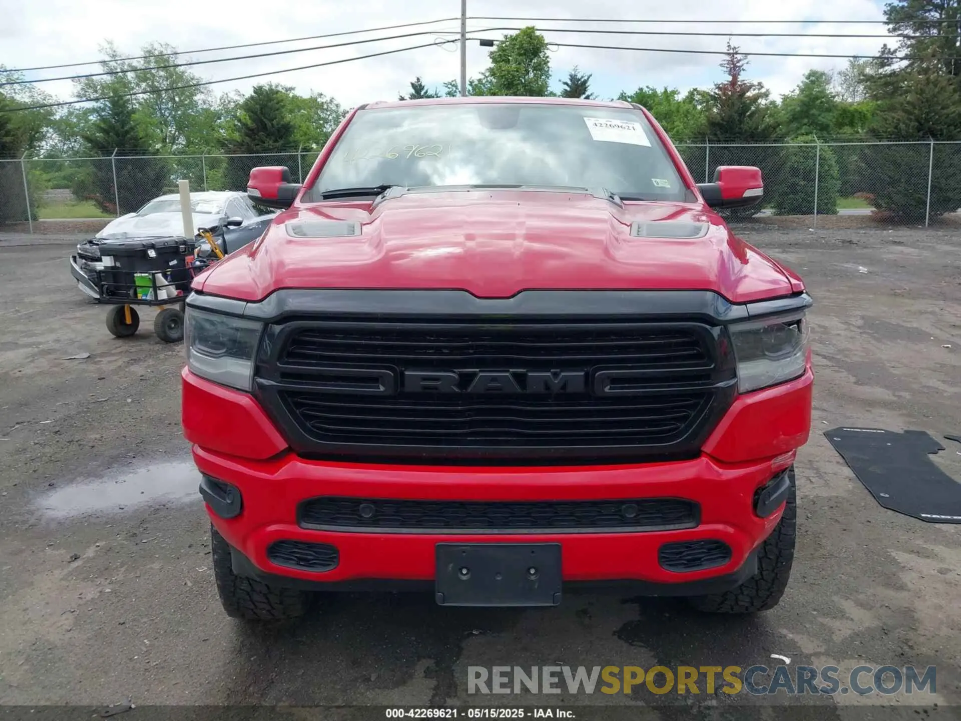 12 Photograph of a damaged car 1C6SRFJT6LN183087 RAM 1500 2020