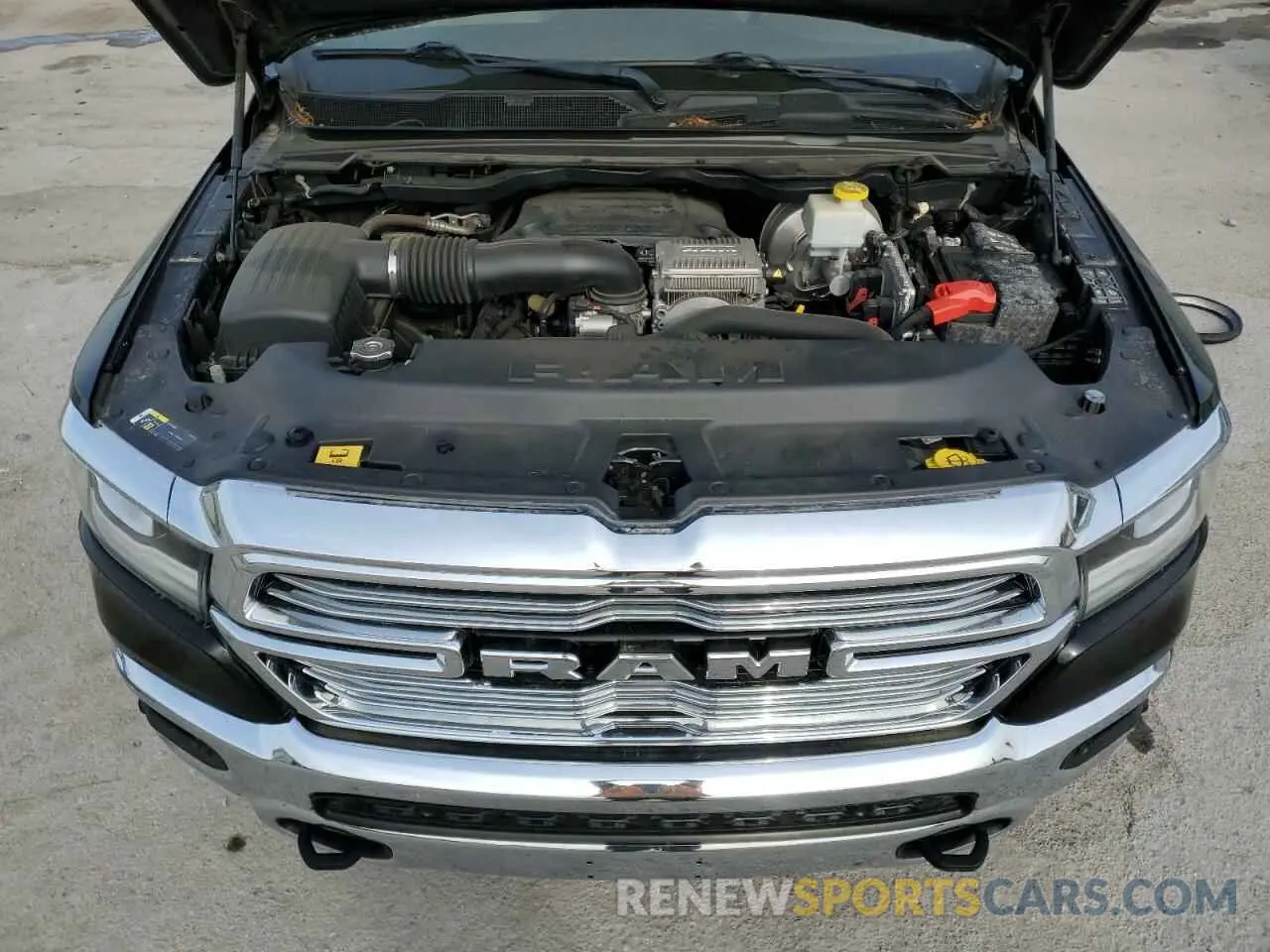 11 Photograph of a damaged car 1C6SRFJT6LN208067 RAM 1500 2020