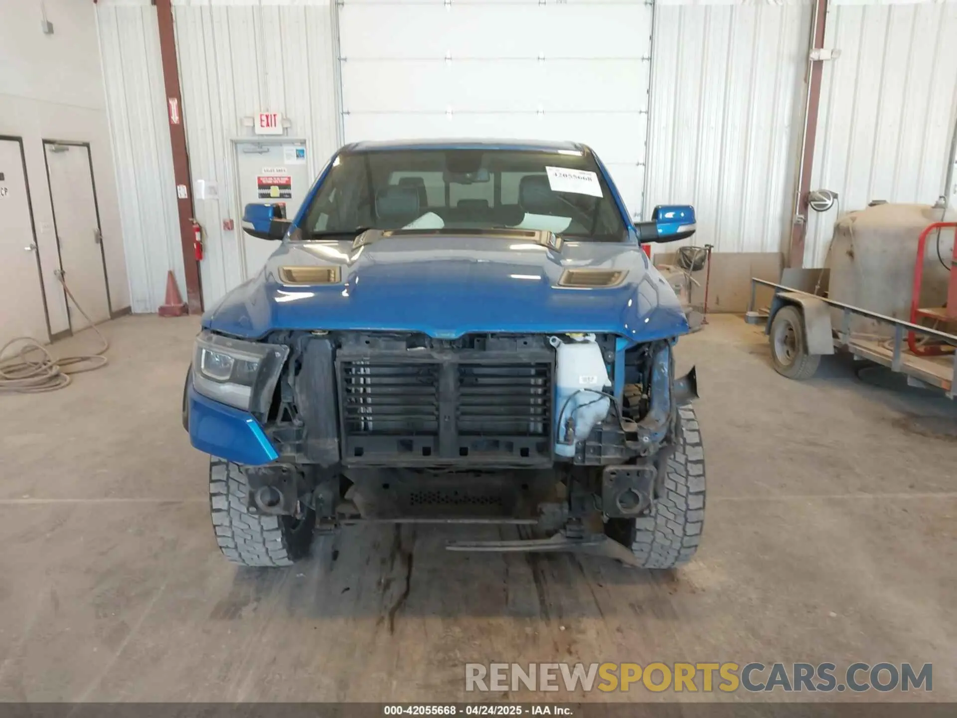 12 Photograph of a damaged car 1C6SRFJT6LN339838 RAM 1500 2020