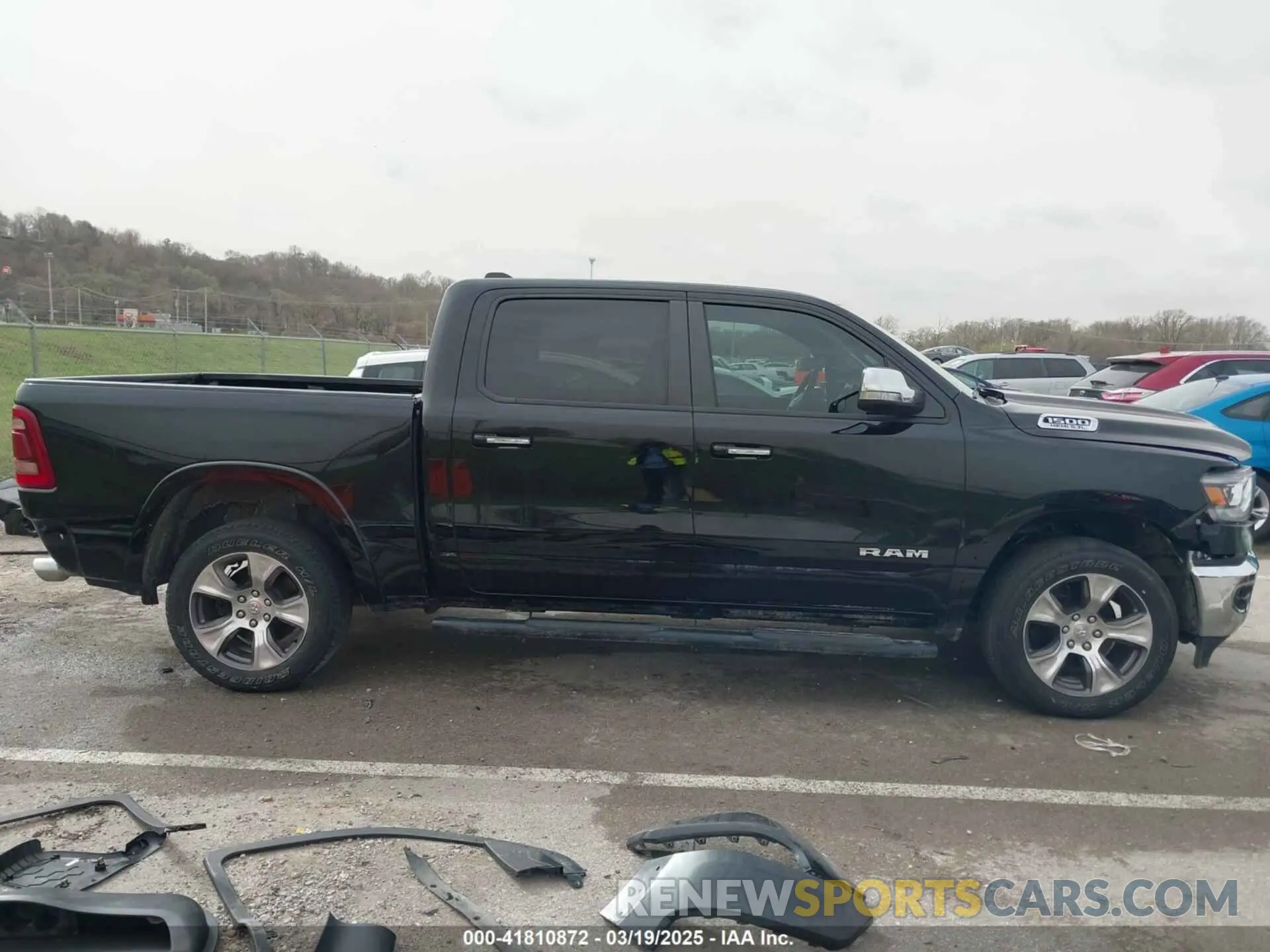 14 Photograph of a damaged car 1C6SRFJT8LN419772 RAM 1500 2020
