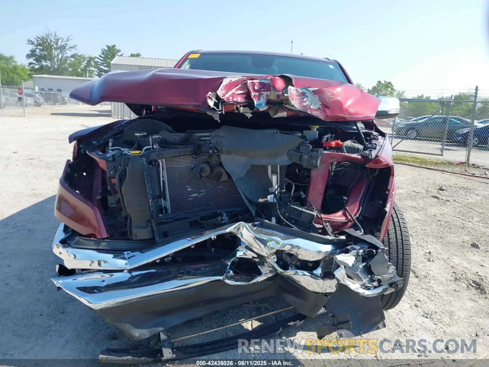 13 Photograph of a damaged car 1C6SRFJT9LN236221 RAM 1500 2020