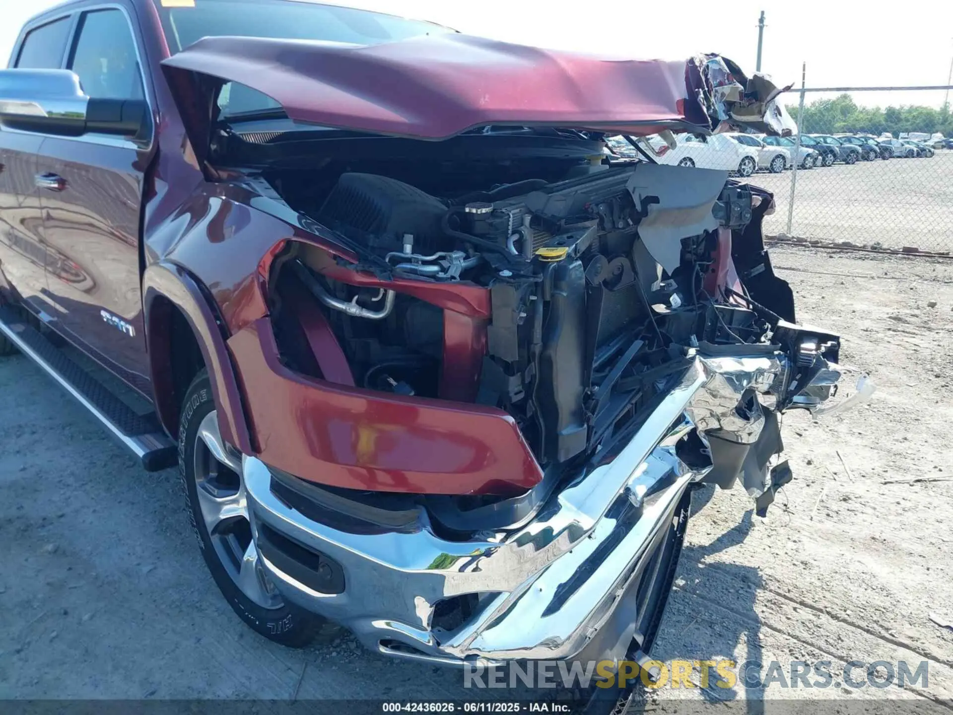18 Photograph of a damaged car 1C6SRFJT9LN236221 RAM 1500 2020