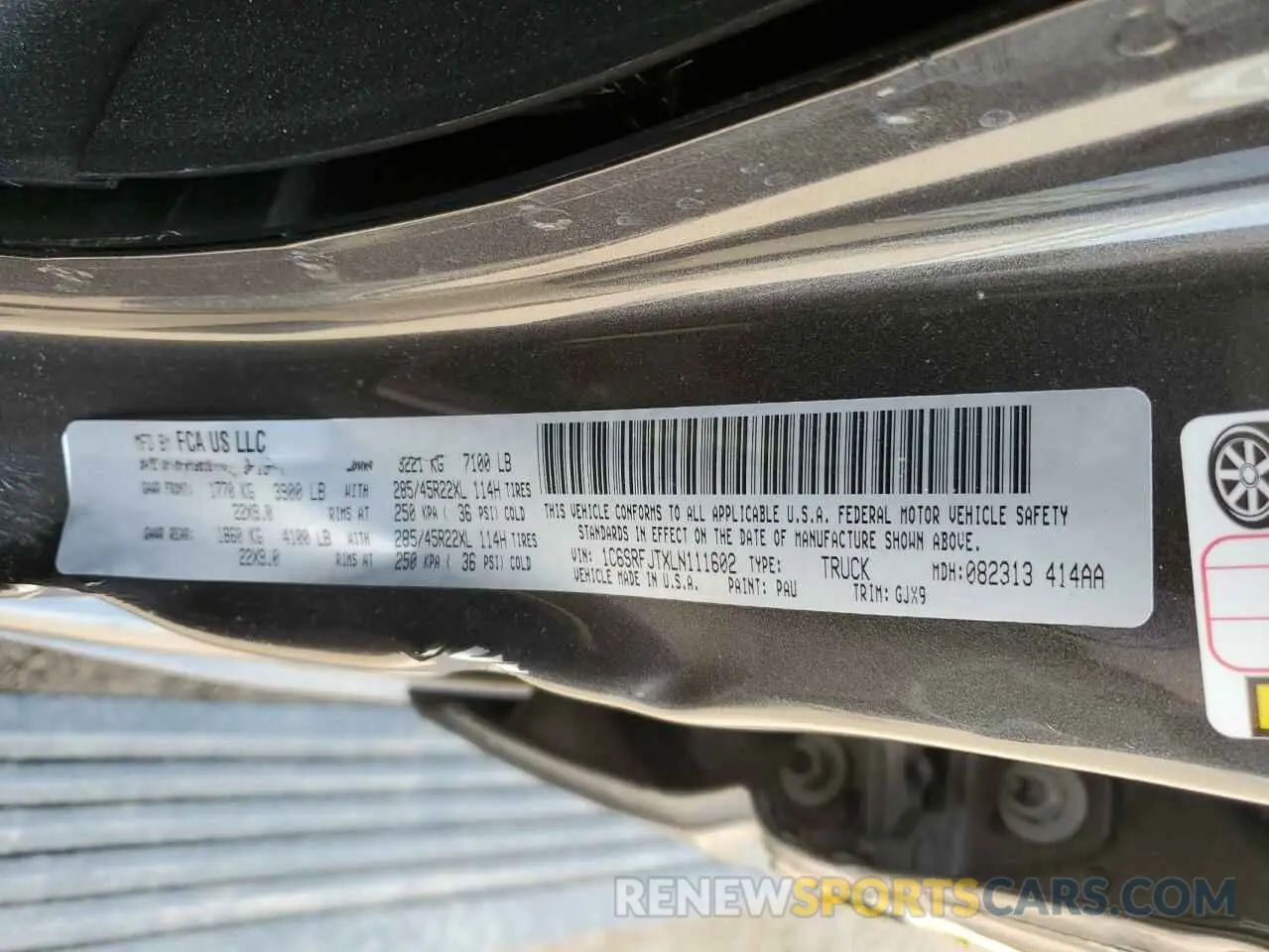 12 Photograph of a damaged car 1C6SRFJTXLN111602 RAM 1500 2020