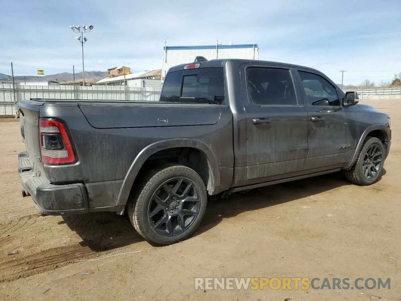 3 Photograph of a damaged car 1C6SRFJTXLN111602 RAM 1500 2020