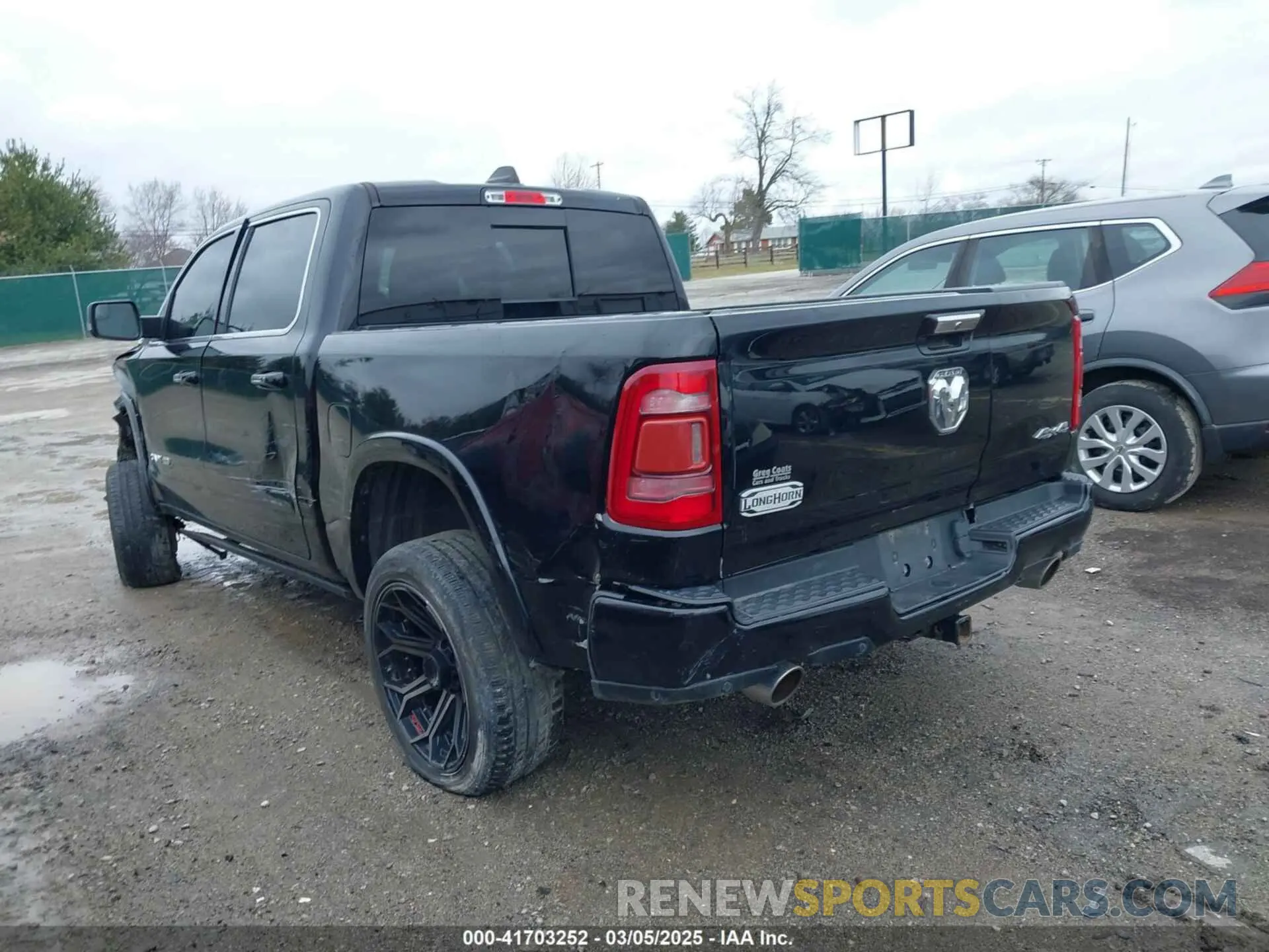 3 Photograph of a damaged car 1C6SRFKT8LN234913 RAM 1500 2020