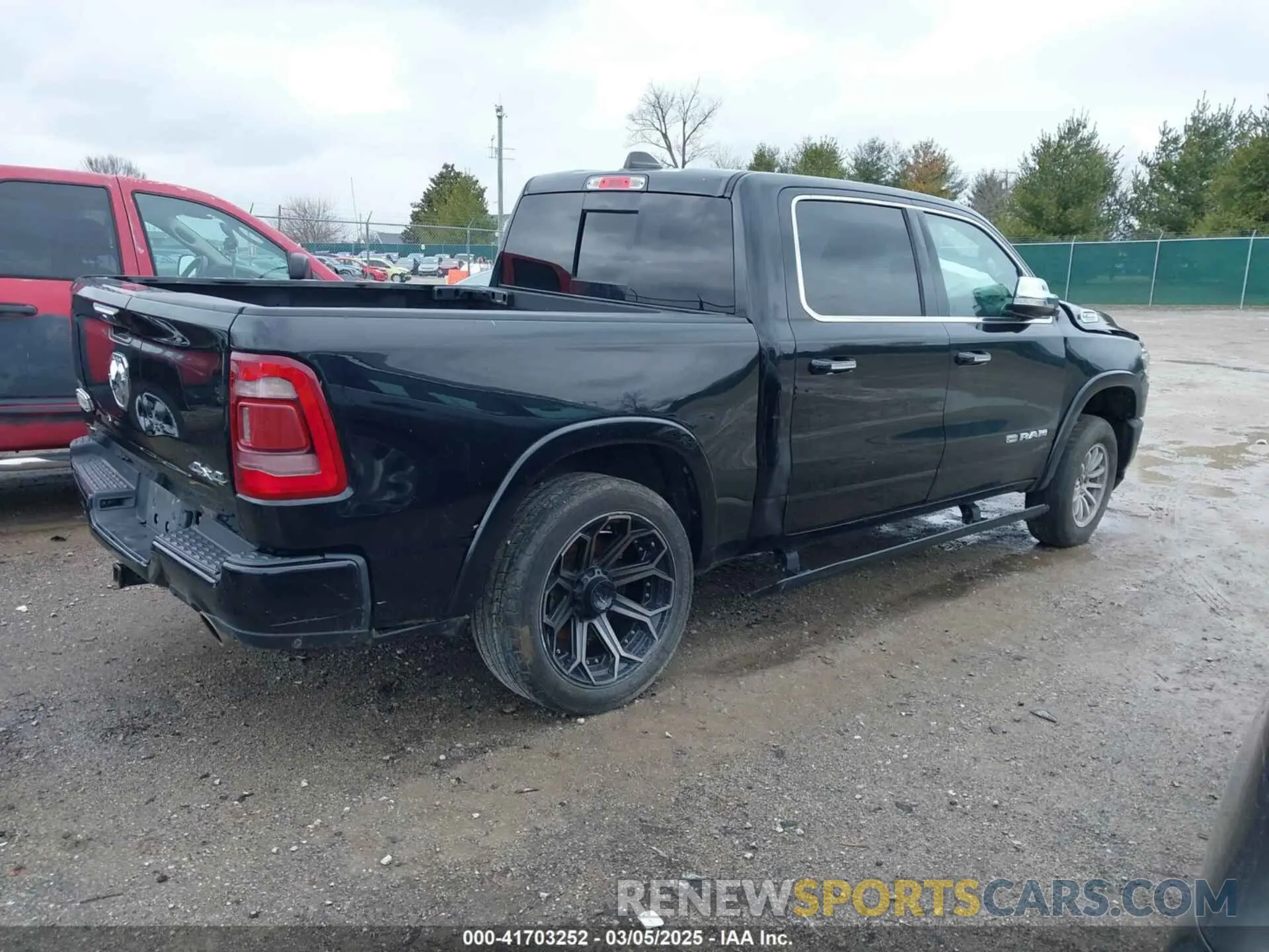 4 Photograph of a damaged car 1C6SRFKT8LN234913 RAM 1500 2020