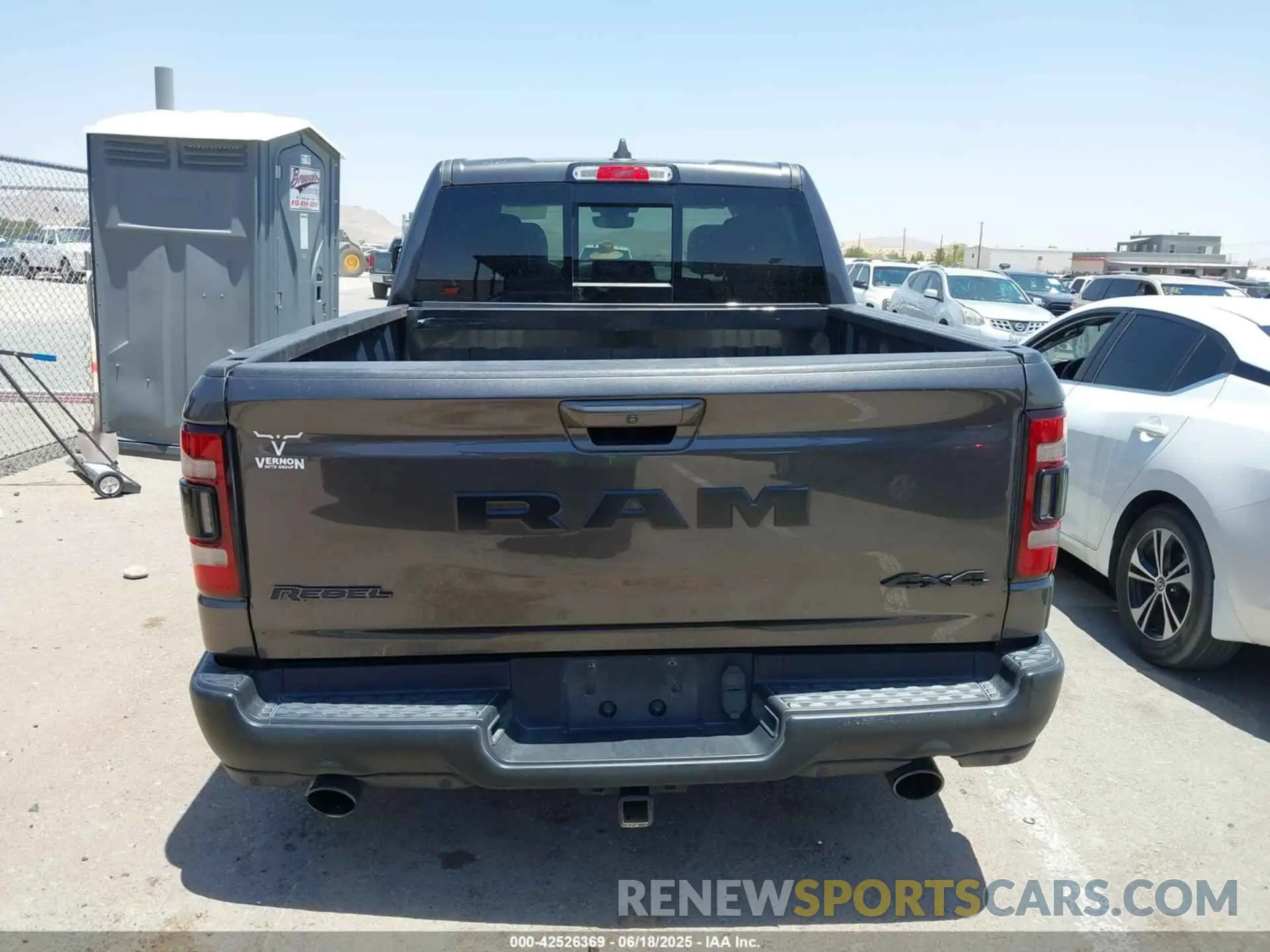 17 Photograph of a damaged car 1C6SRFLT1LN398728 RAM 1500 2020