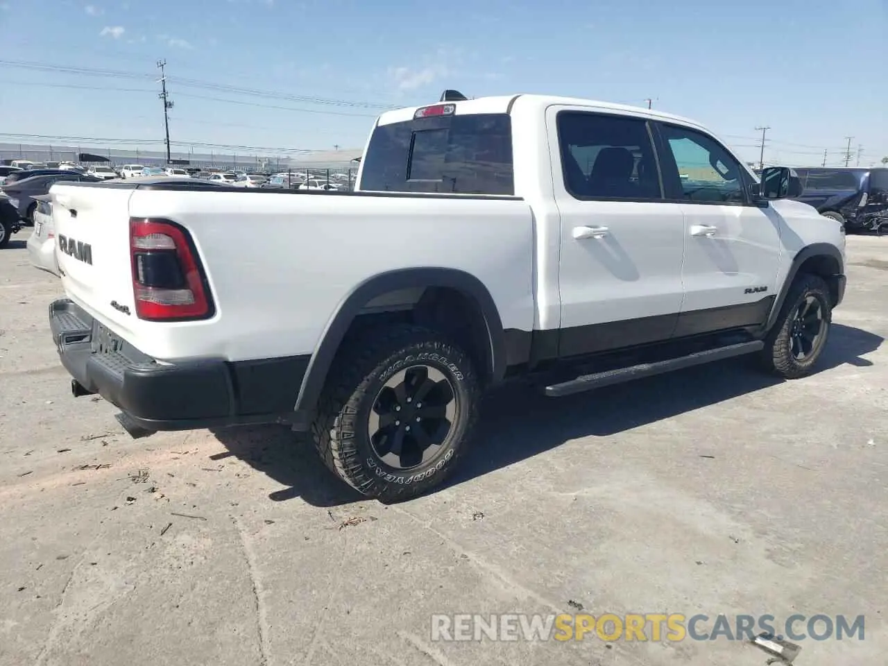 3 Photograph of a damaged car 1C6SRFLT5LN199097 RAM 1500 2020