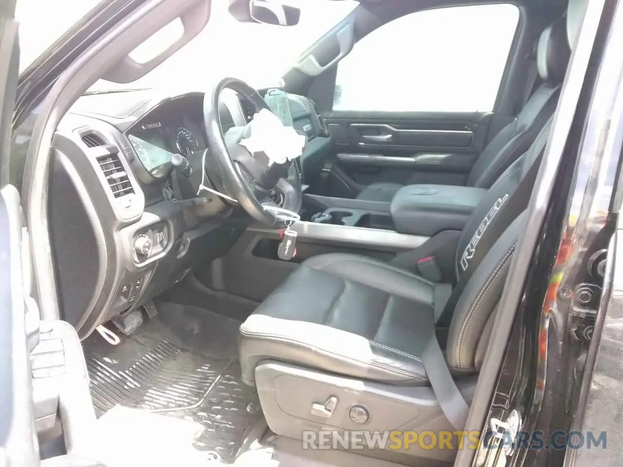 7 Photograph of a damaged car 1C6SRFLT7LN218944 RAM 1500 2020