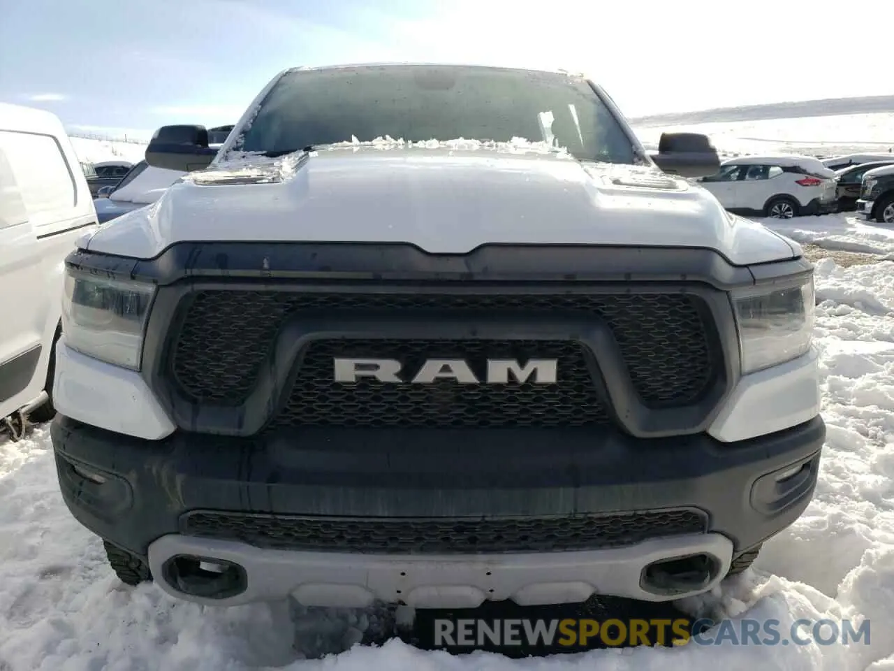 5 Photograph of a damaged car 1C6SRFLT9LN380428 RAM 1500 2020