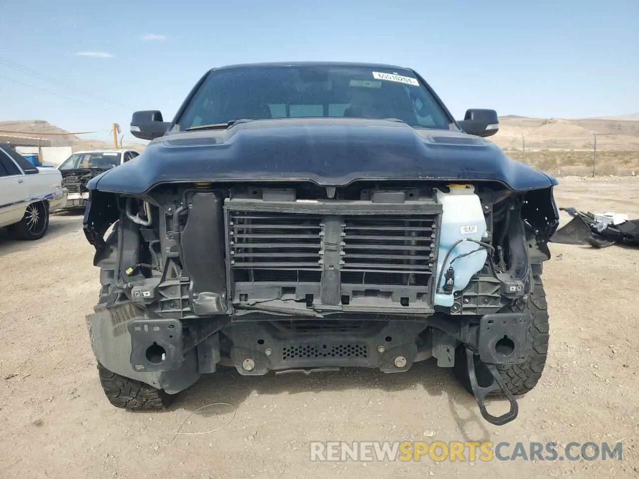 5 Photograph of a damaged car 1C6SRFLTXLN393172 RAM 1500 2020