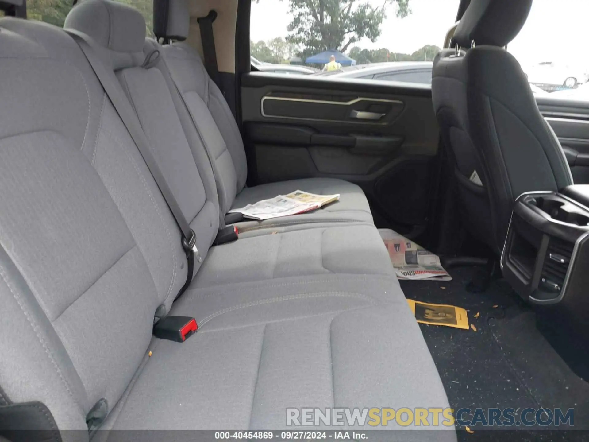 8 Photograph of a damaged car 1C6SRFMT3LN143125 RAM 1500 2020