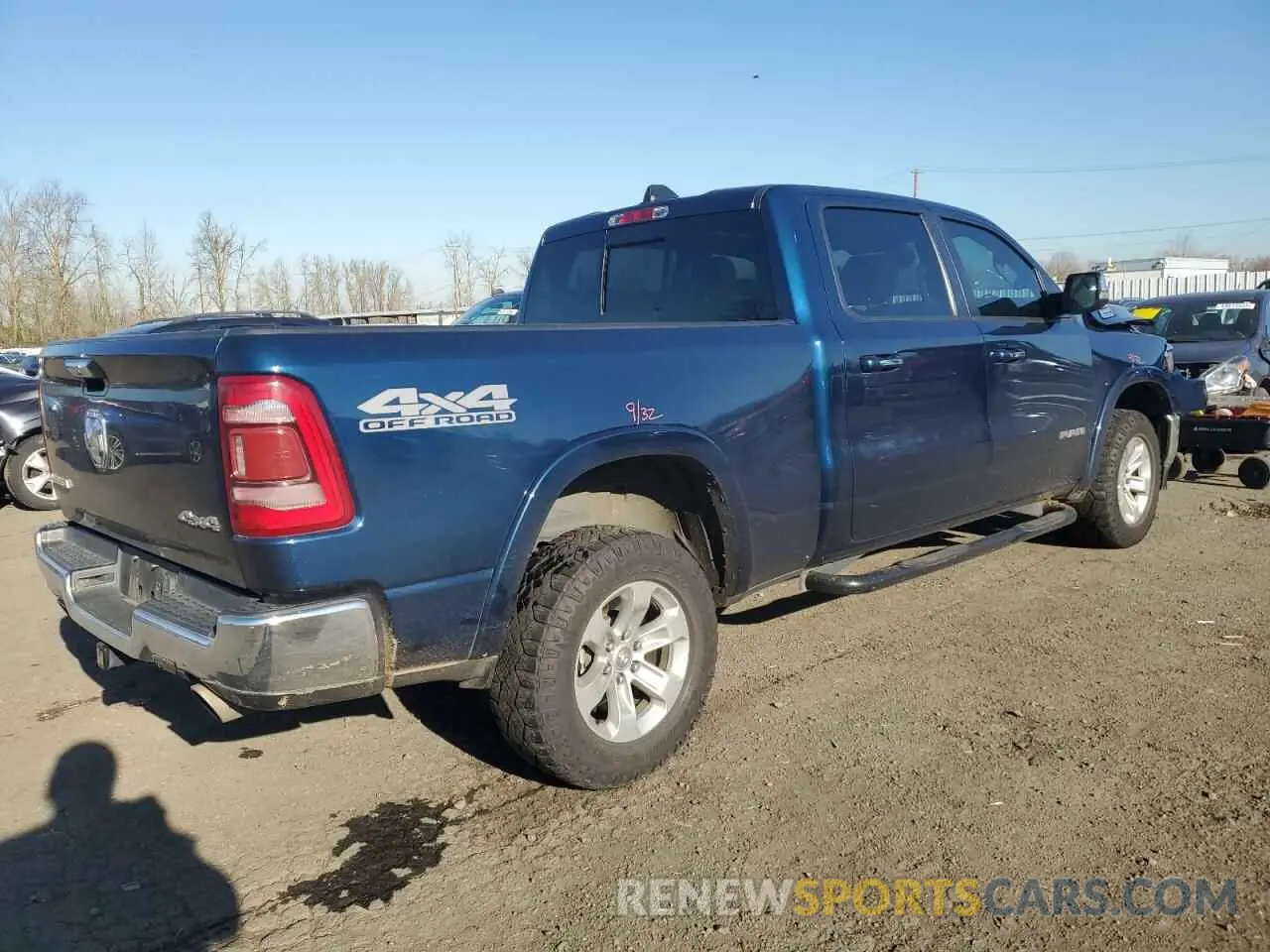 3 Photograph of a damaged car 1C6SRFRT3LN118525 RAM 1500 2020
