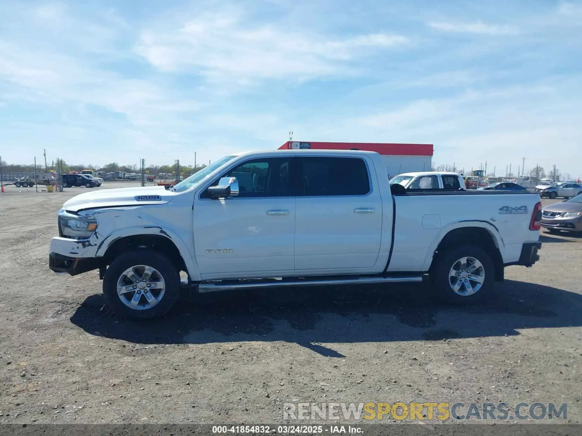 14 Photograph of a damaged car 1C6SRFRT5LN279572 RAM 1500 2020