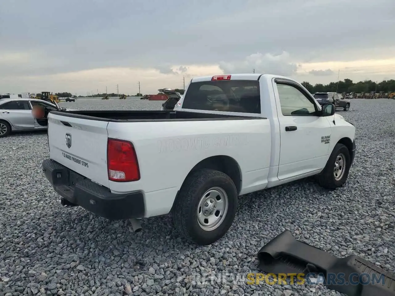 3 Photograph of a damaged car 3C6JR6AG8LG210913 RAM 1500 2020