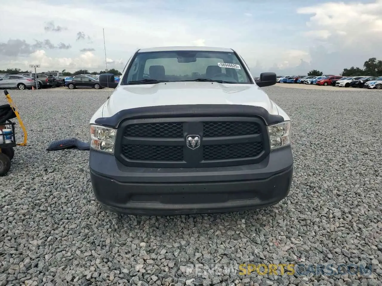 5 Photograph of a damaged car 3C6JR6AG8LG210913 RAM 1500 2020