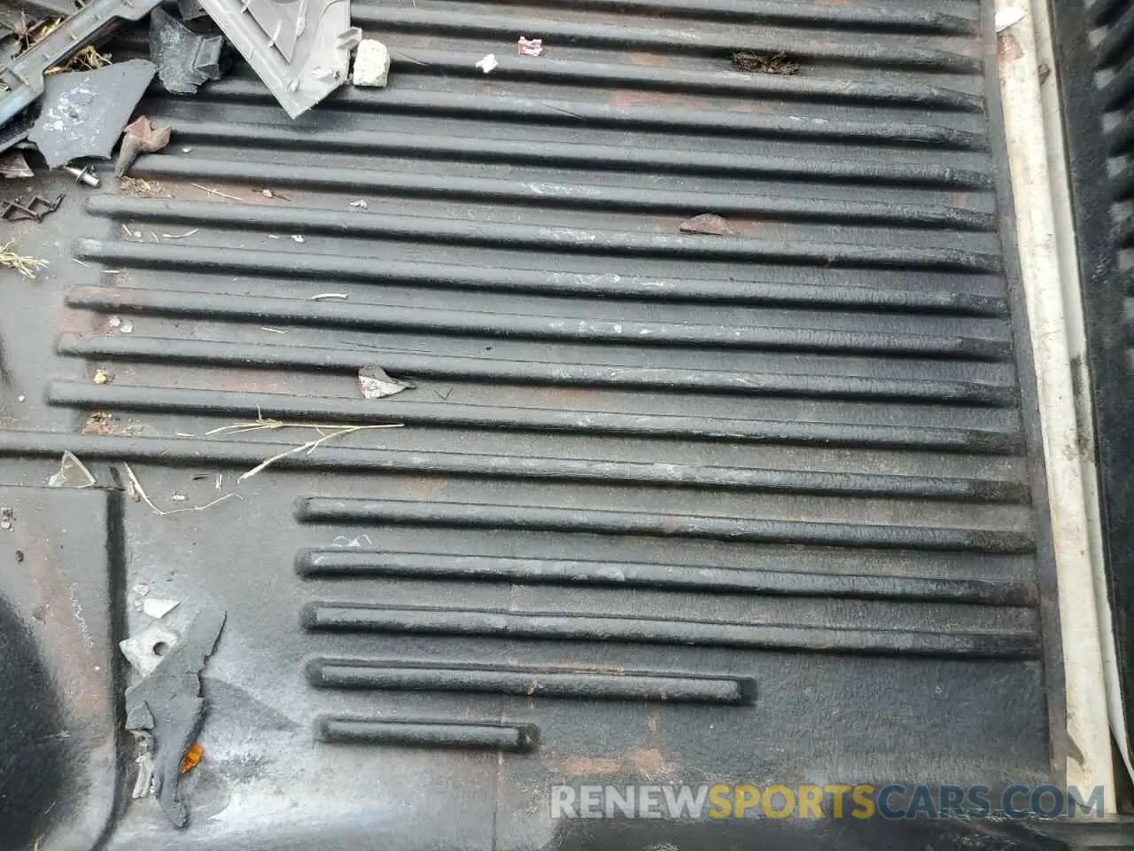 11 Photograph of a damaged car 3C6JR6DT3LG194550 RAM 1500 2020