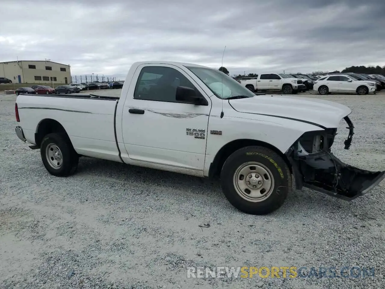 4 Photograph of a damaged car 3C6JR6DT3LG194550 RAM 1500 2020