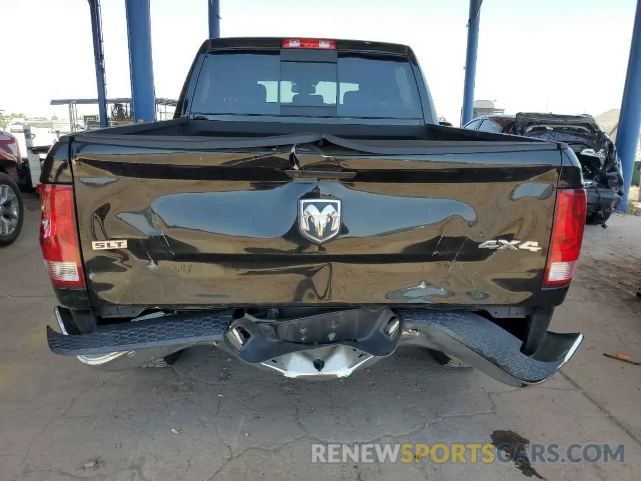 6 Photograph of a damaged car 3C6RR7LT8LG160873 RAM 1500 2020