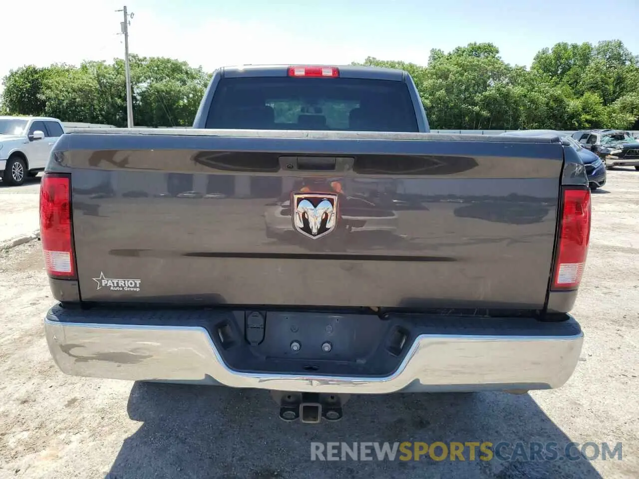 6 Photograph of a damaged car 1C6RR6FG4MS524919 RAM 1500 2021
