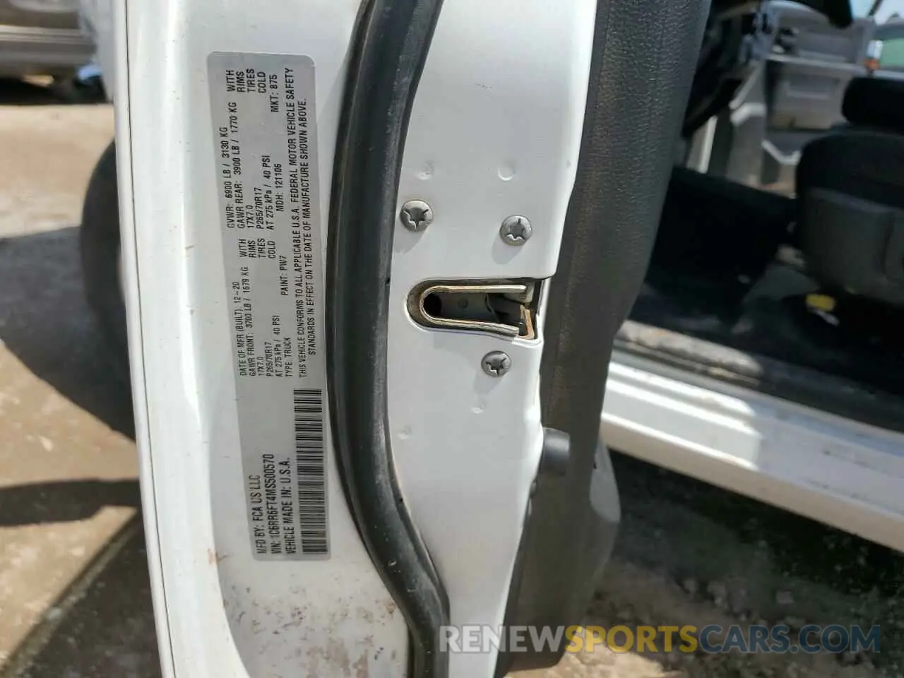 13 Photograph of a damaged car 1C6RR6FT4MS500570 RAM 1500 2021
