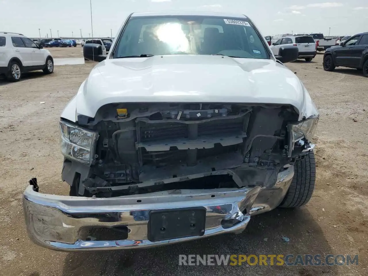 5 Photograph of a damaged car 1C6RR6FT4MS500570 RAM 1500 2021