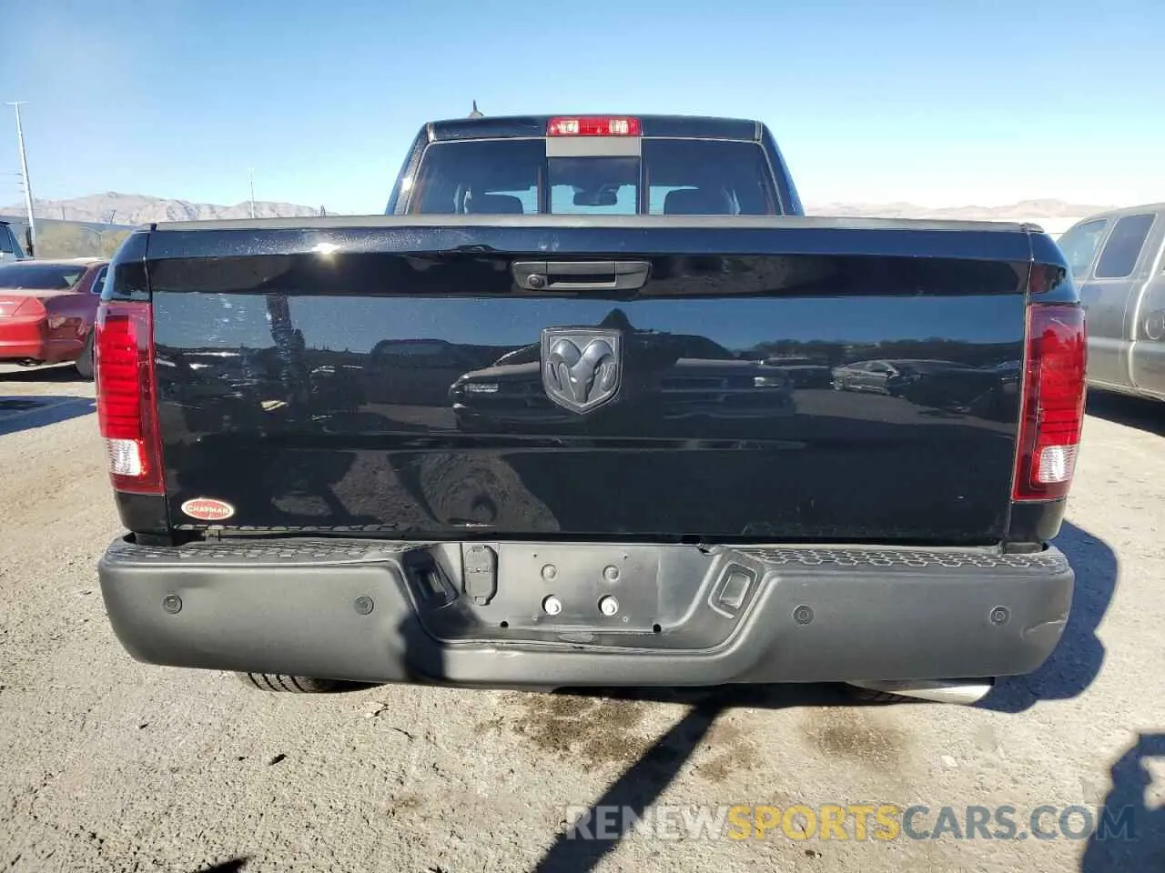 6 Photograph of a damaged car 1C6RR6GGXMS515480 RAM 1500 2021