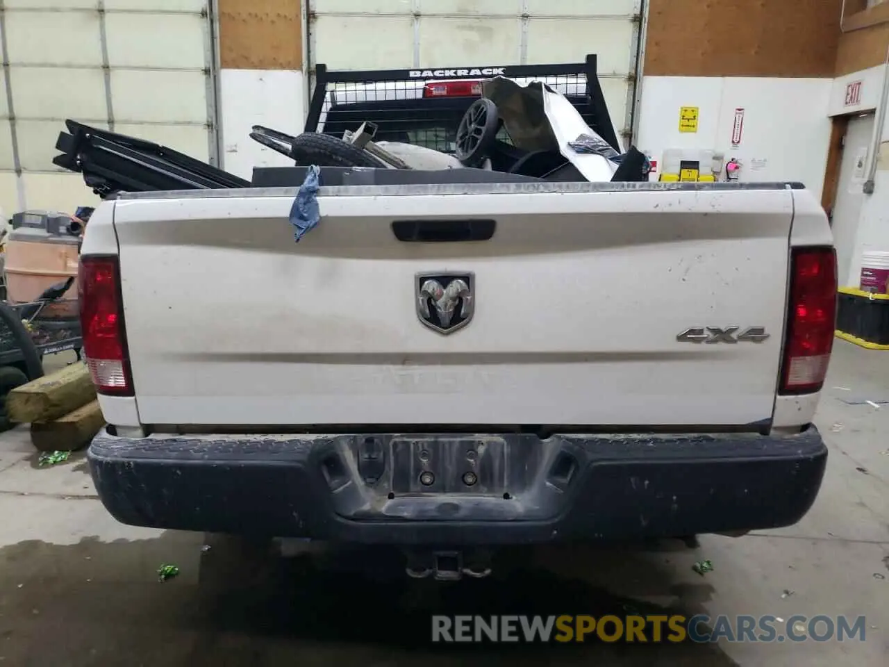 6 Photograph of a damaged car 1C6RR7FG1MS511213 RAM 1500 2021