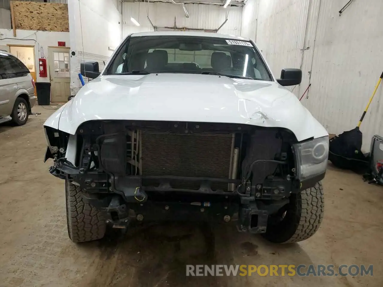 5 Photograph of a damaged car 1C6RR7GGXMS514836 RAM 1500 2021