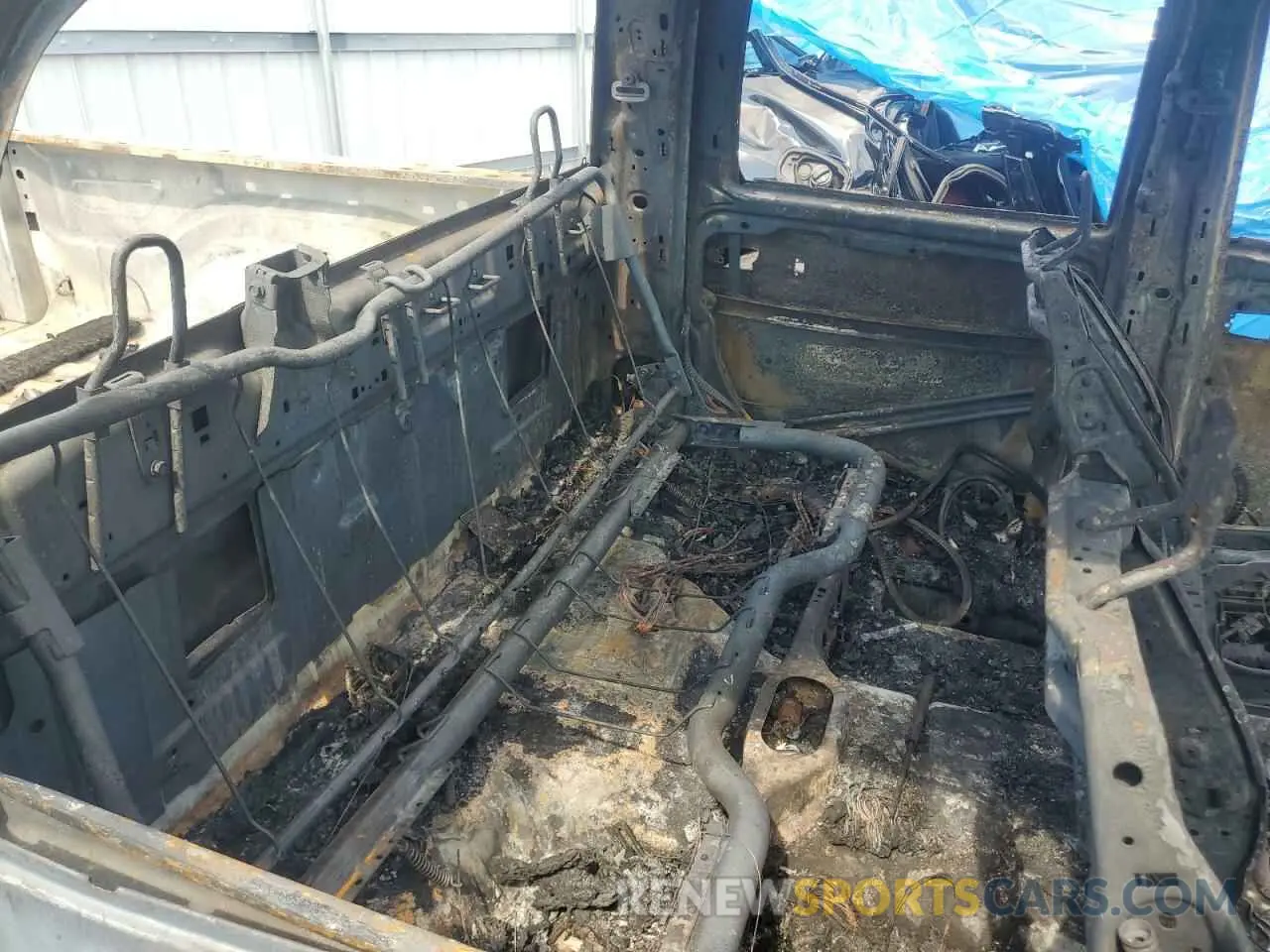 10 Photograph of a damaged car 1C6RR7LG7MS542728 RAM 1500 2021