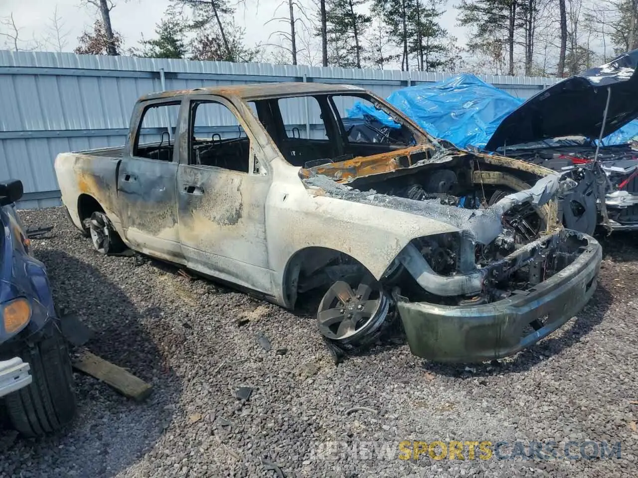 4 Photograph of a damaged car 1C6RR7LG7MS542728 RAM 1500 2021