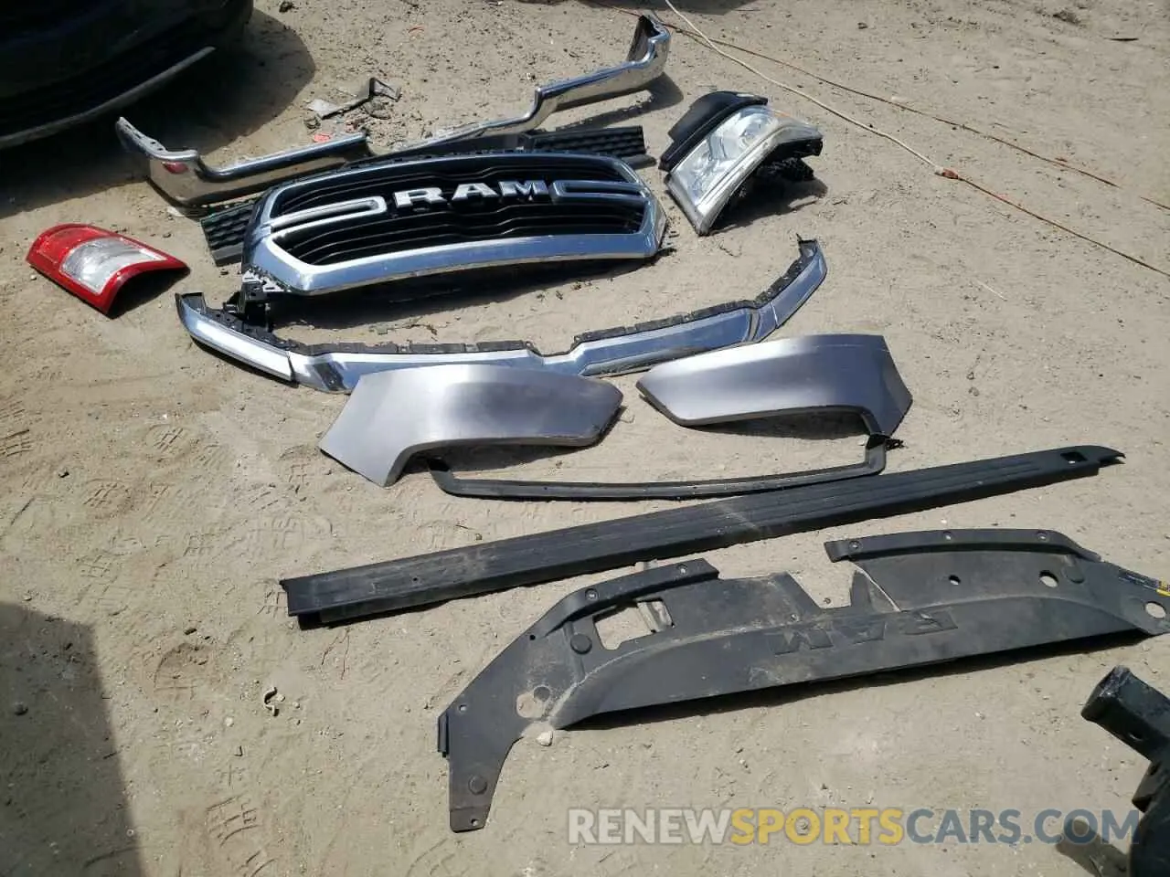 12 Photograph of a damaged car 1C6RREBG1MN753394 RAM 1500 2021