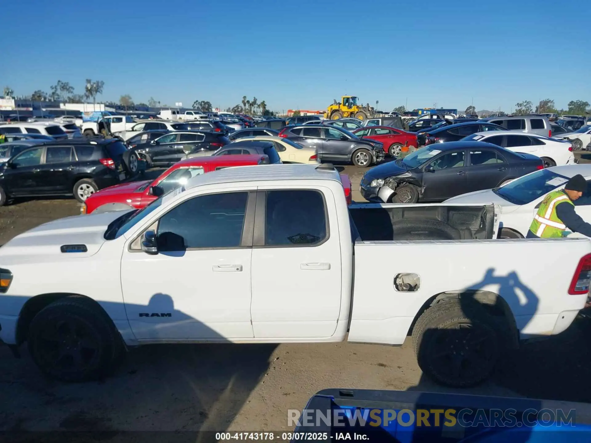 15 Photograph of a damaged car 1C6RREBG3MN712541 RAM 1500 2021