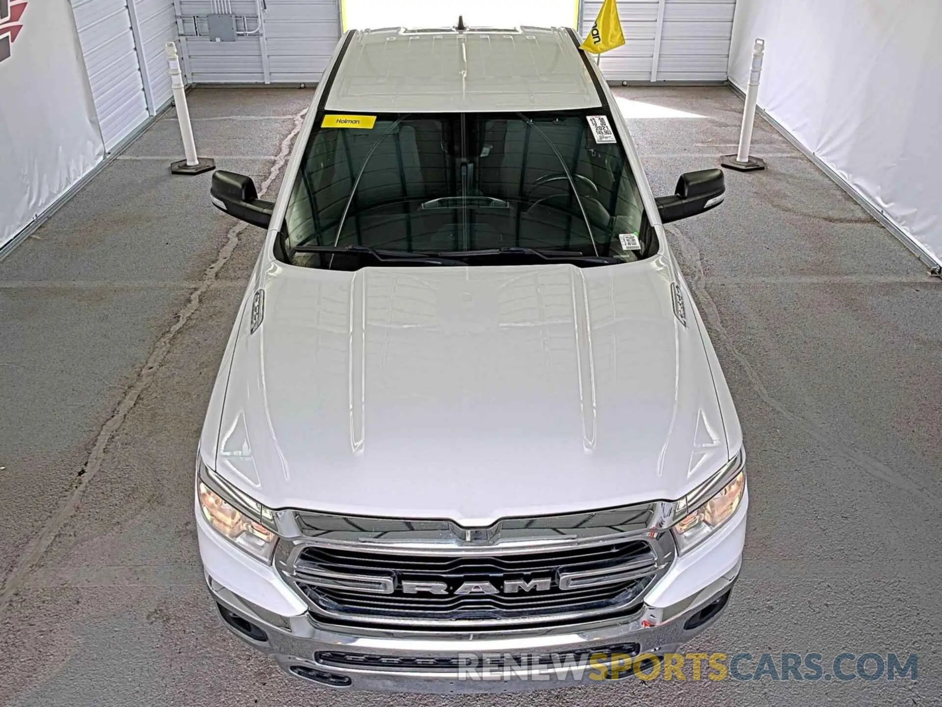 9 Photograph of a damaged car 1C6RREBT0MN533287 RAM 1500 2021