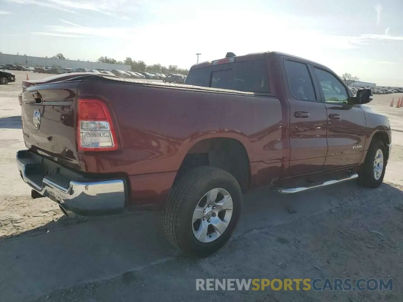3 Photograph of a damaged car 1C6RREBT3MN565764 RAM 1500 2021