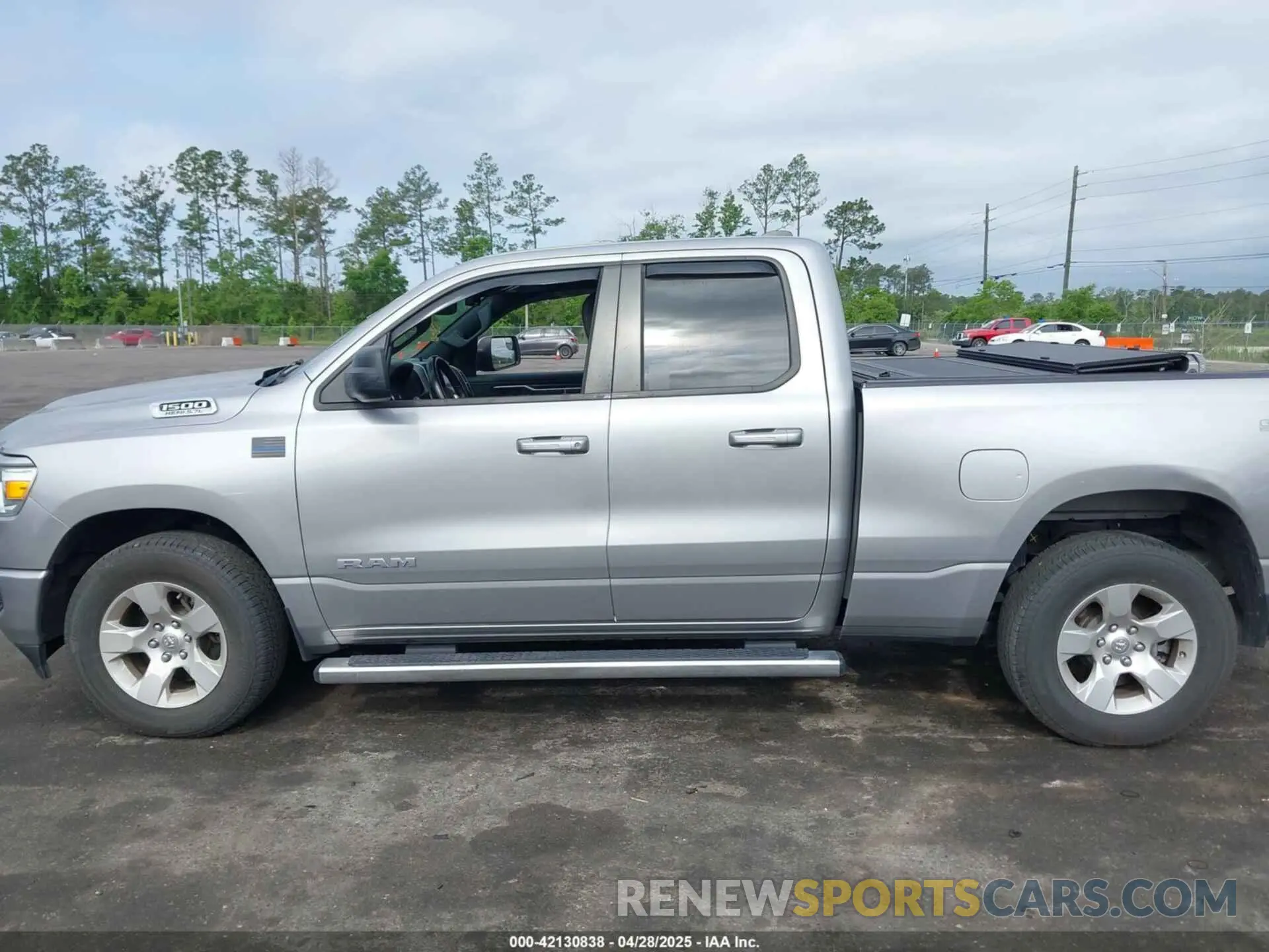 14 Photograph of a damaged car 1C6RREBT7MN801896 RAM 1500 2021