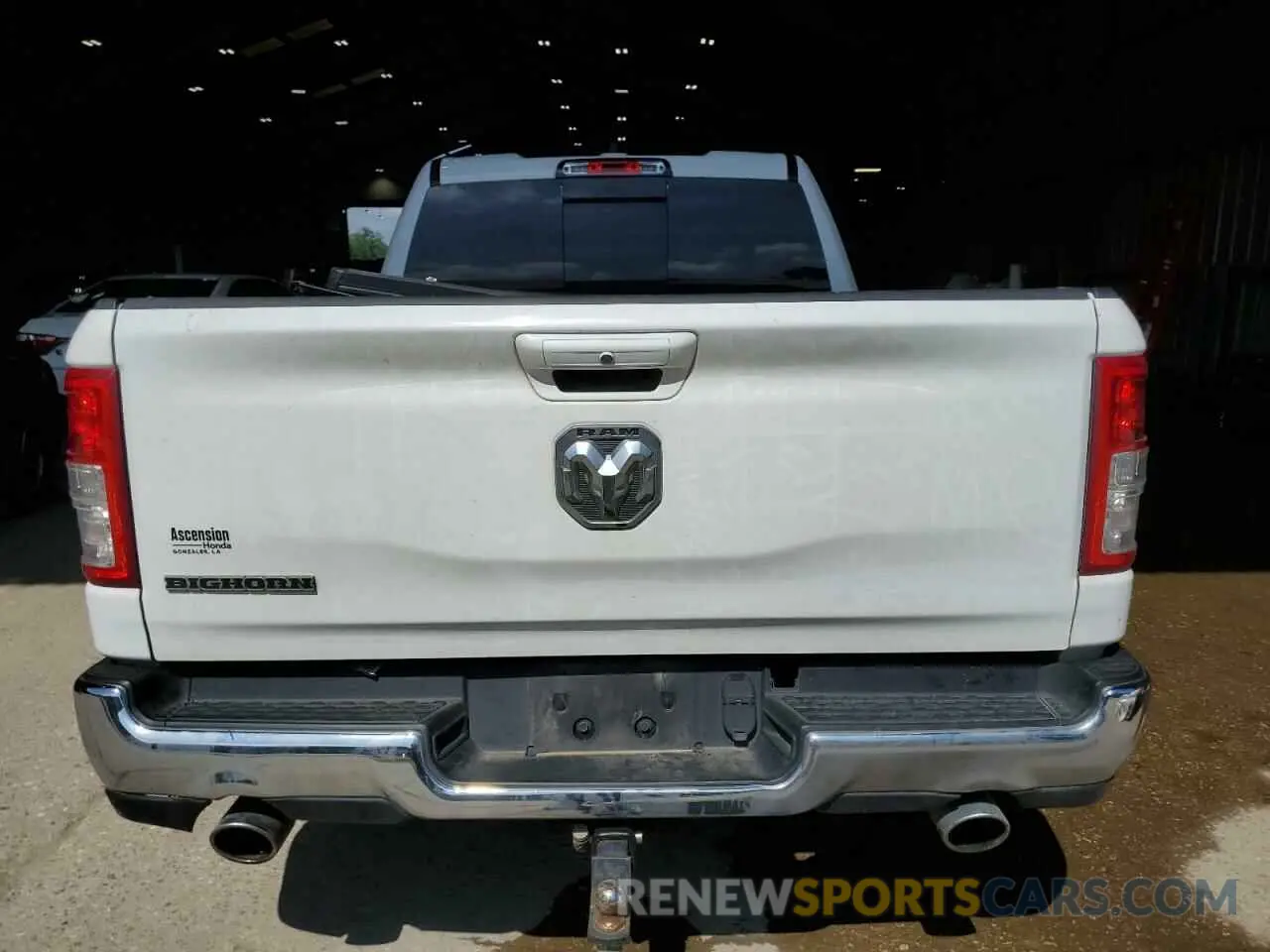 6 Photograph of a damaged car 1C6RREBT8MN625392 RAM 1500 2021