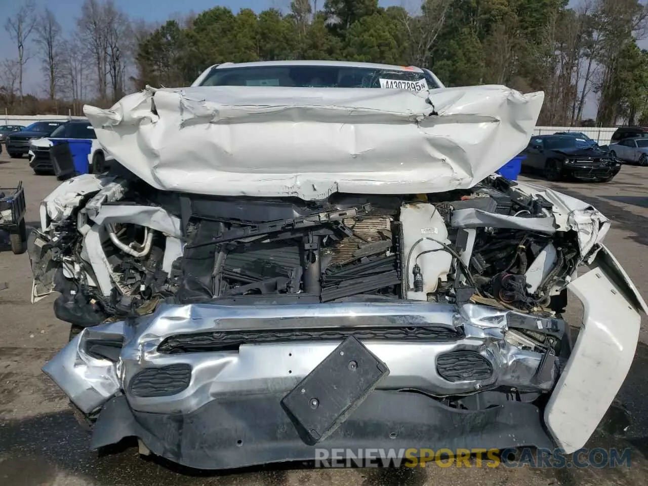 5 Photograph of a damaged car 1C6RREDT1MN815922 RAM 1500 2021