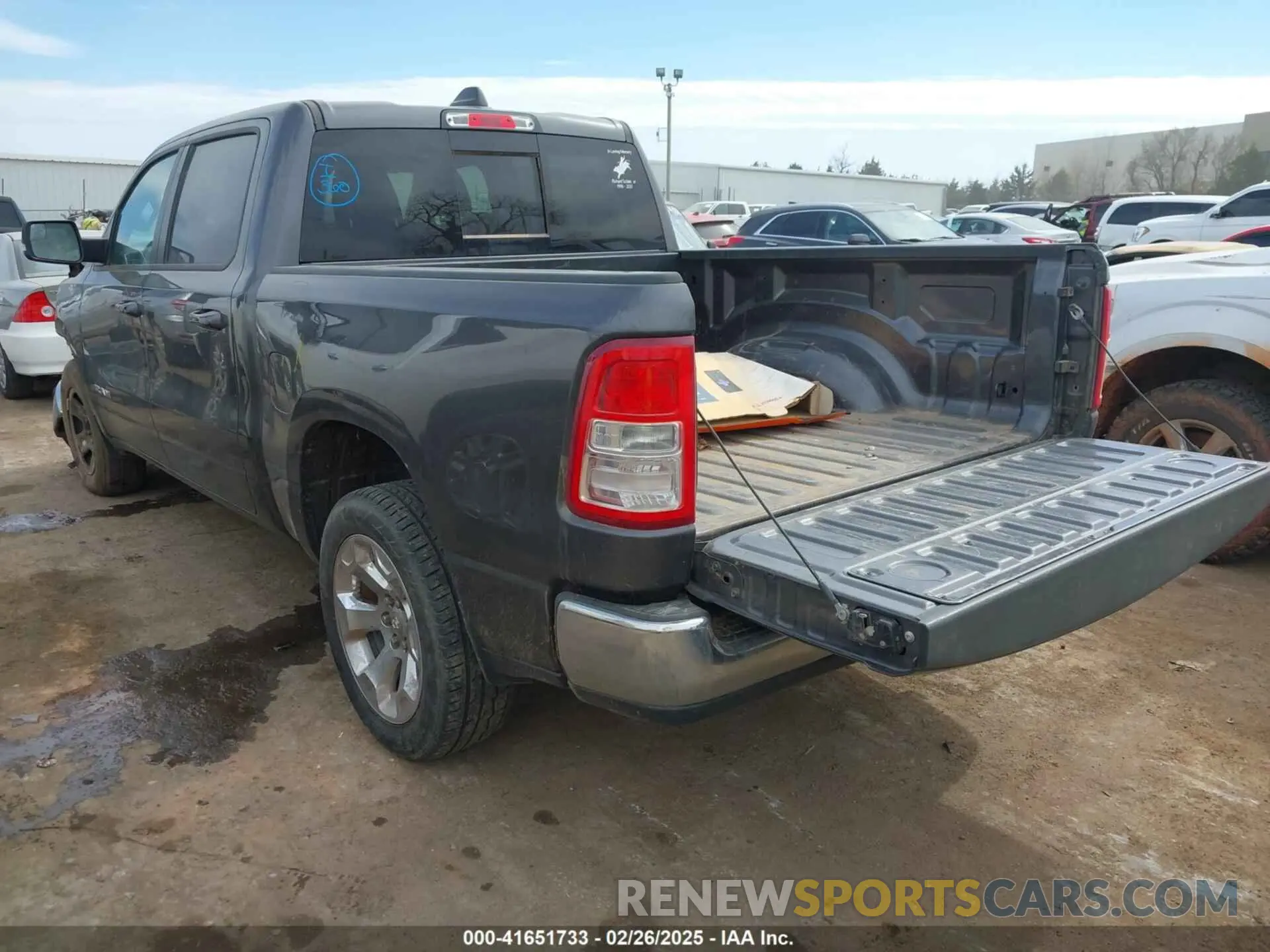 3 Photograph of a damaged car 1C6RREFG5MN802090 RAM 1500 2021