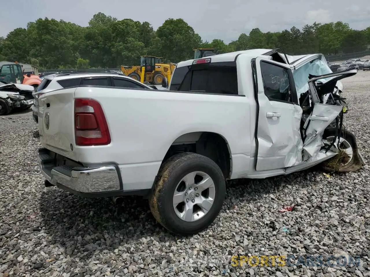 3 Photograph of a damaged car 1C6RREFG6MN608488 RAM 1500 2021