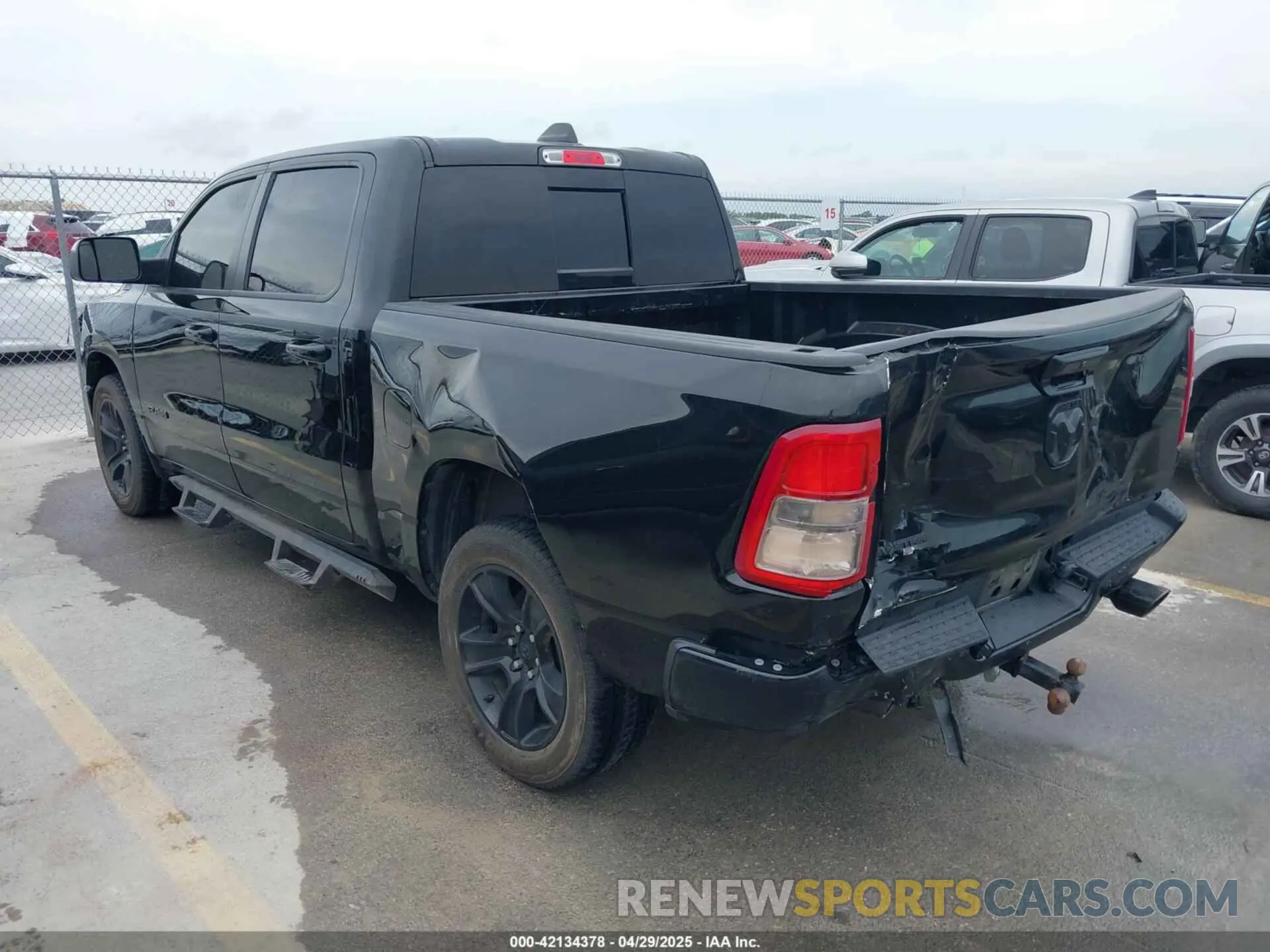 3 Photograph of a damaged car 1C6RREFM3MN835868 RAM 1500 2021