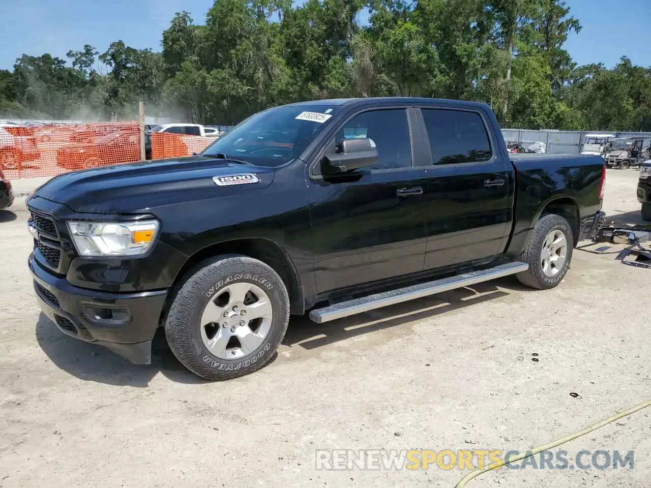 1 Photograph of a damaged car 1C6RREFM6MN814934 RAM 1500 2021