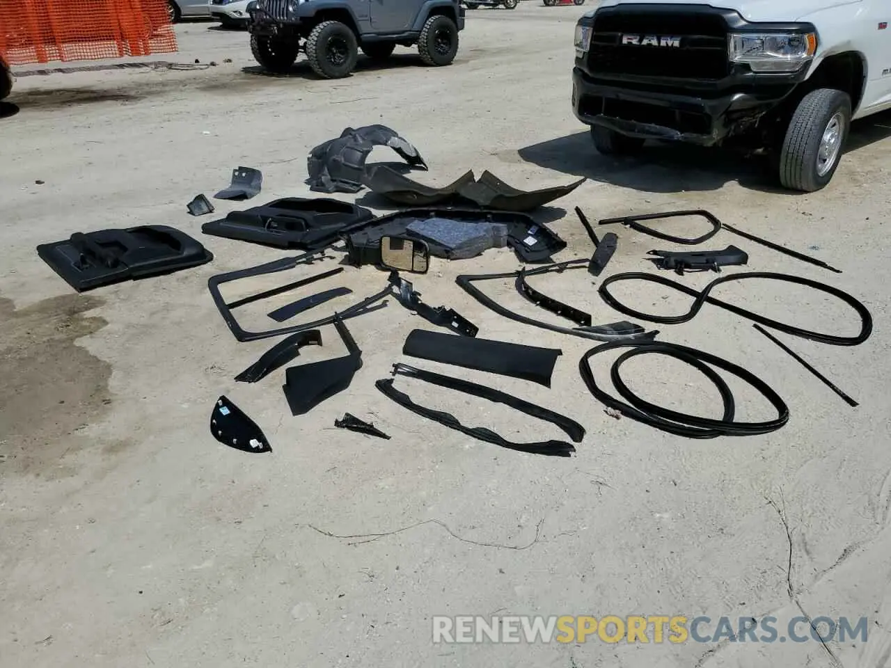 12 Photograph of a damaged car 1C6RREFM6MN814934 RAM 1500 2021