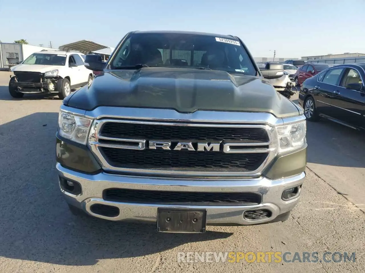5 Photograph of a damaged car 1C6RREFM8MN630286 RAM 1500 2021
